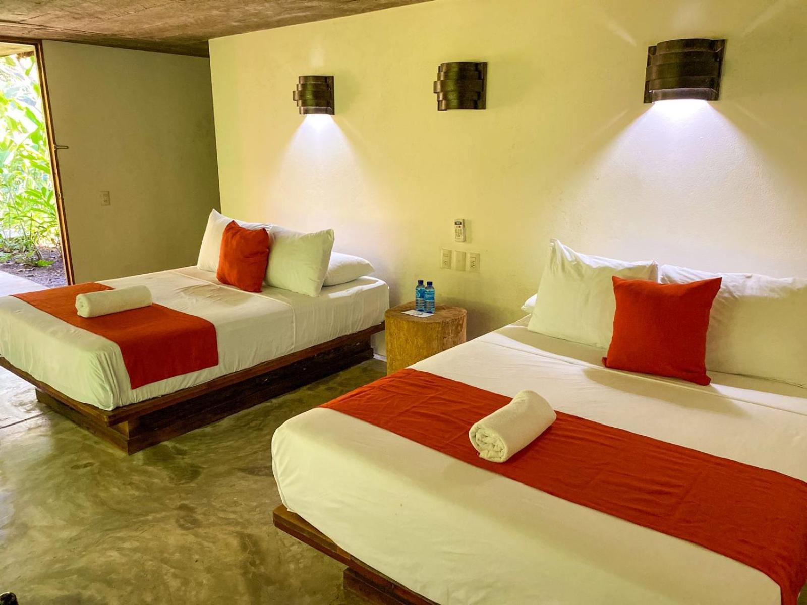 Hotel Maya Bell Palenque Exteriör bild